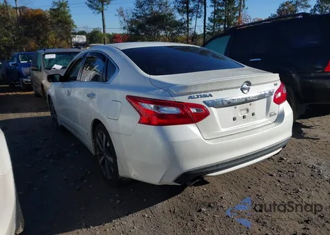 2016 Nissan Altima 2.5 Sr из США, поврежденный, VIN 1N4AL3AP5GC168708